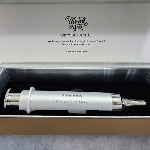 Luminous Las Vegas Non Surgical Face Lift - Picture 3 of 4